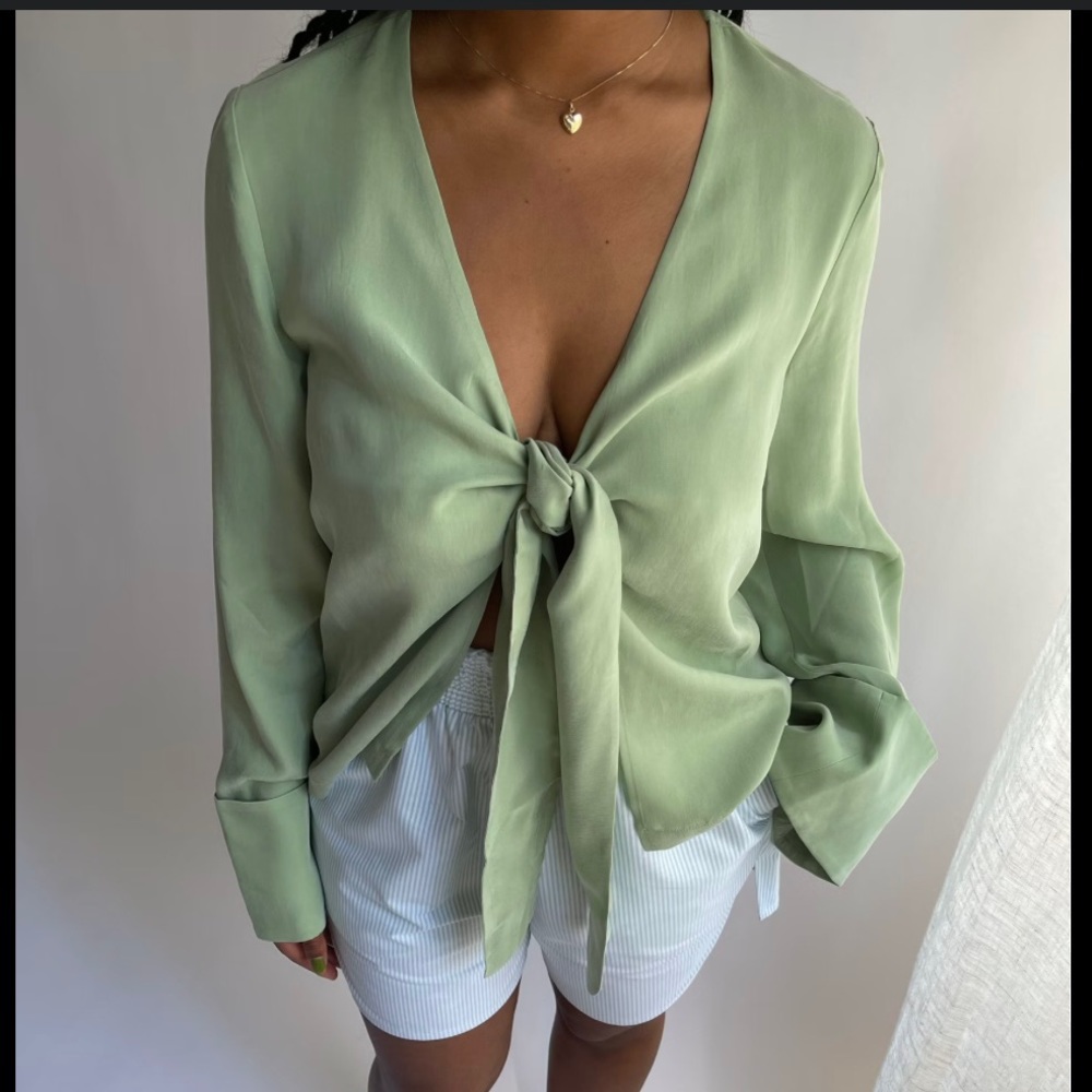 DJERF AVE - Tie top in pistachio